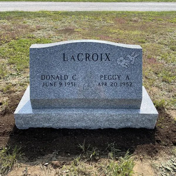 Slant monument example