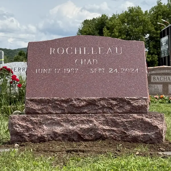 Red single slant, rock-pitch base